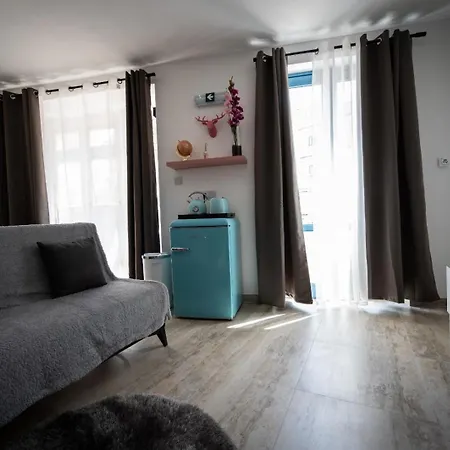 Dar Barbara Duplex 2 Double Bedrooms,2 Sofa Beds Large House With Terrace Roof Views Of Valletta بيت للعطل