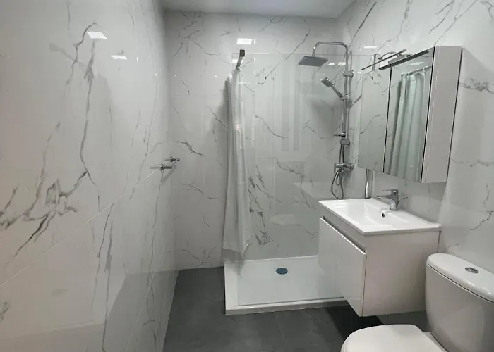 Dar Barbara Duplex 2 Double Bedrooms,2 Sofa Beds Large House With Terrace Roof Views Of Valletta * Cospicua