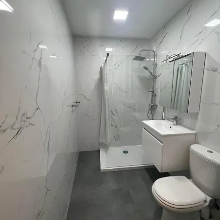 Dar Barbara Duplex 2 Double Bedrooms,2 Sofa Beds Large House With Terrace Roof Views Of Valletta * Cospicua