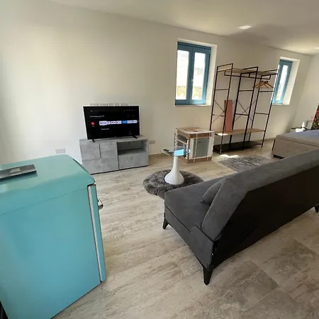 Dar Barbara Duplex 2 Double Bedrooms,2 Sofa Beds Large House With Terrace Roof Views Of Valletta Prázdninový dům